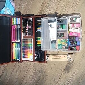 Art Suppy Set & Ezzzy-Jig Bracelet Maker W/ Paints